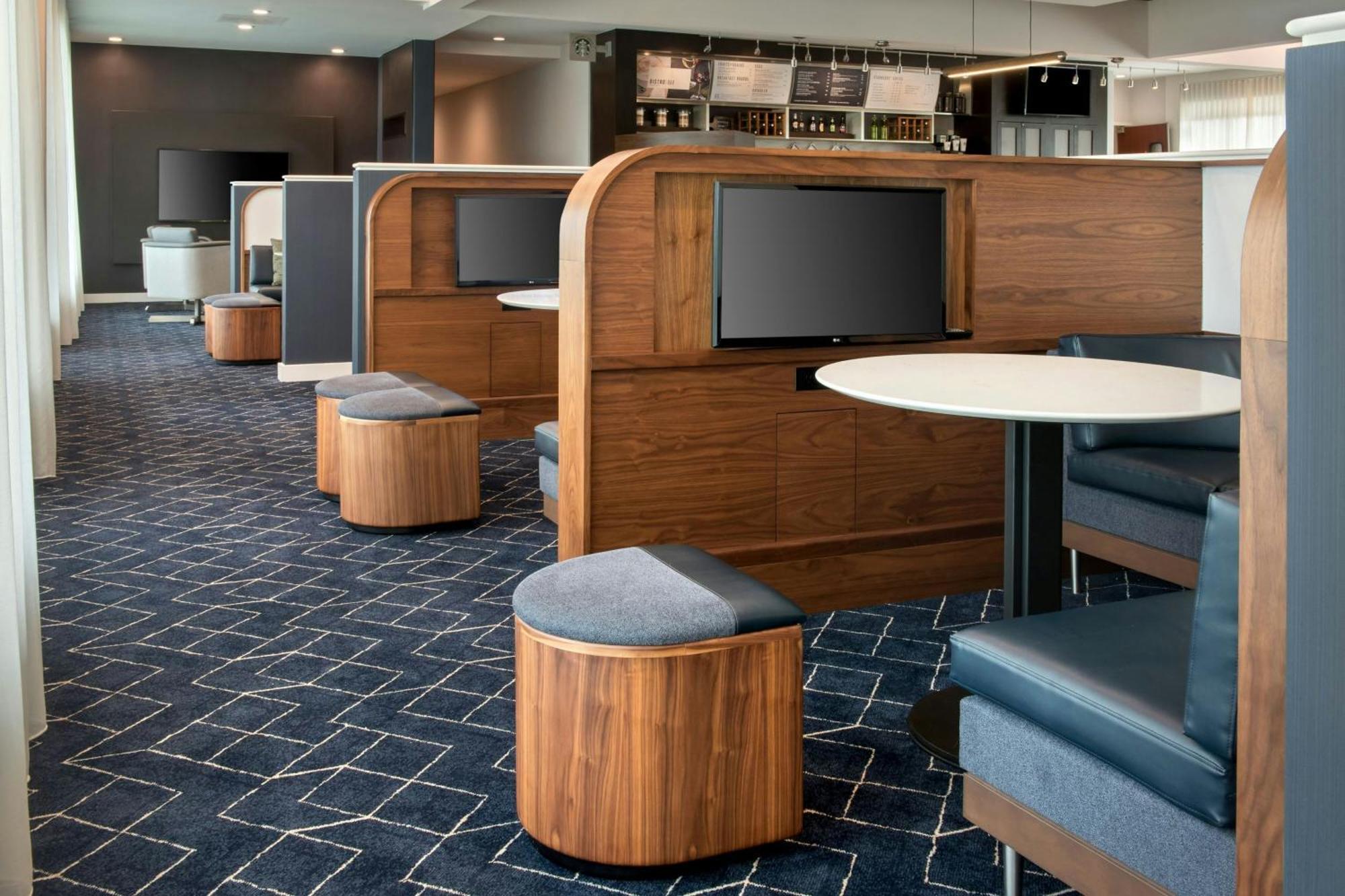 Courtyard By Marriott Silver Spring North/White Oak Buitenkant foto