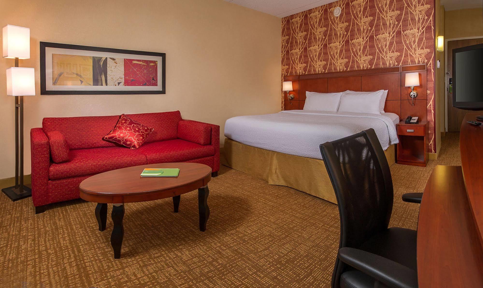 Courtyard By Marriott Silver Spring North/White Oak Buitenkant foto